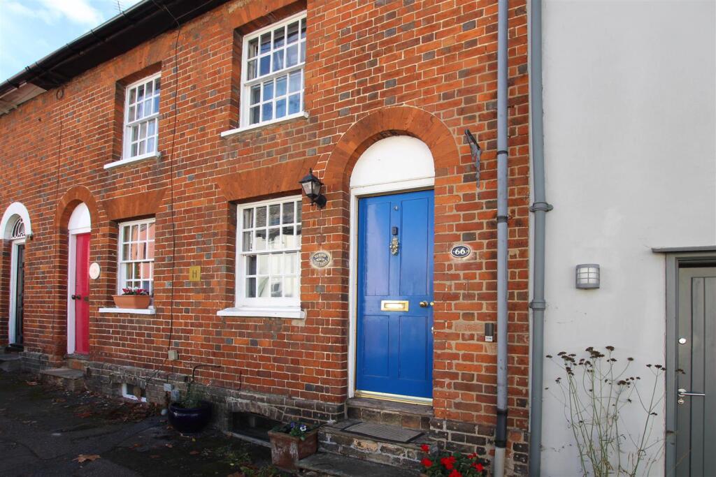 Main image of property: 66 Castle Street, Saffron Walden