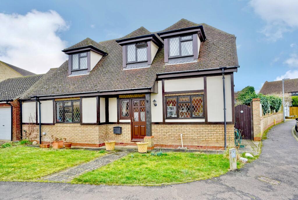 4 bedroom detached house for sale in Van Diemens Way, Grafham