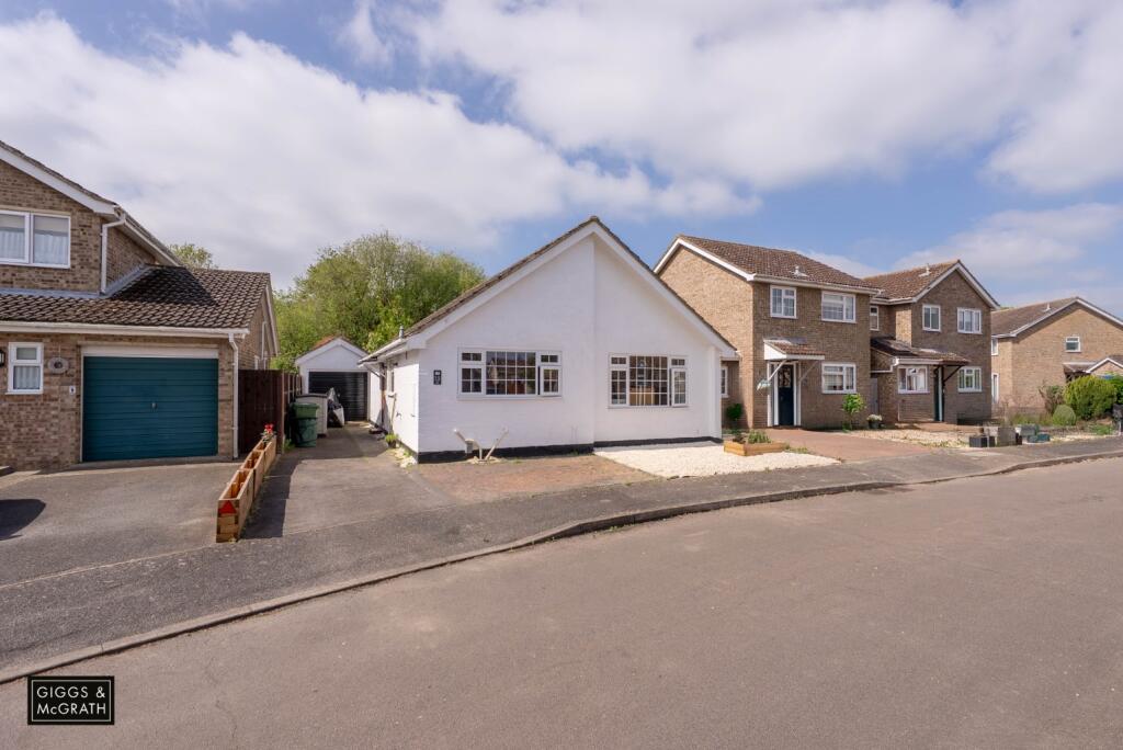 Main image of property: Flint Close, Brampton, Huntingdon, Cambridgeshire, PE28 4SY