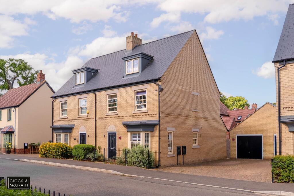 Main image of property: Farendon Road, Brampton, Huntingdon, Cambridgeshire, PE28 4QU