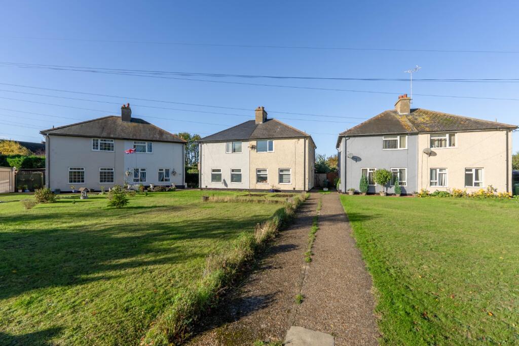 Main image of property: Potton Road, Hilton, Huntingdon, Cambridgeshire, PE28 9NG