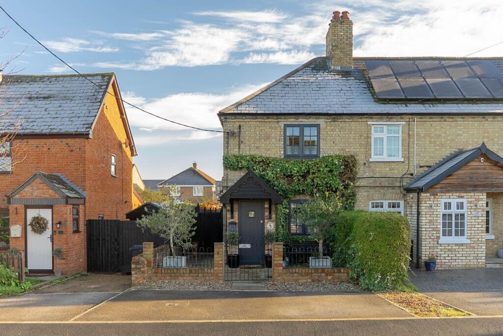 Main image of property: Breach Road, Grafham, Huntingdon, Cambridgeshire, PE28 0BA