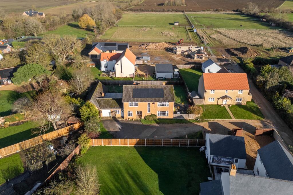 Main image of property: Salix House, Hamerton Road, Alconbury Weston, Huntingdon, Cambridgeshire, PE28 4JD