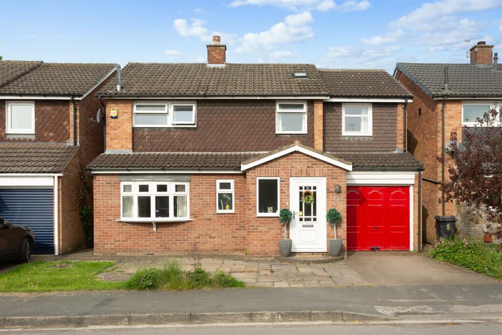 4 bedroom detached house for sale in Ascot Road, Wigginton, York, YO32