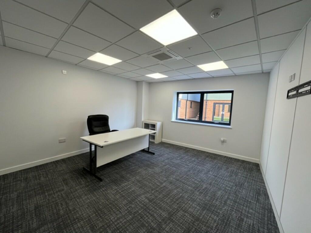 Additional property image - Ground Floor offices, 3 GP Centre, Yeoman Road, Ringwood, Hampshire, BH24