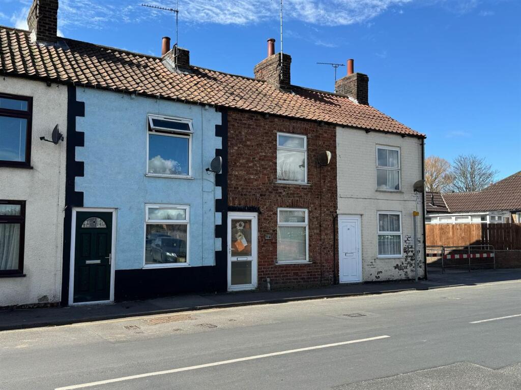 Main image of property: Wansford Road, Driffield
