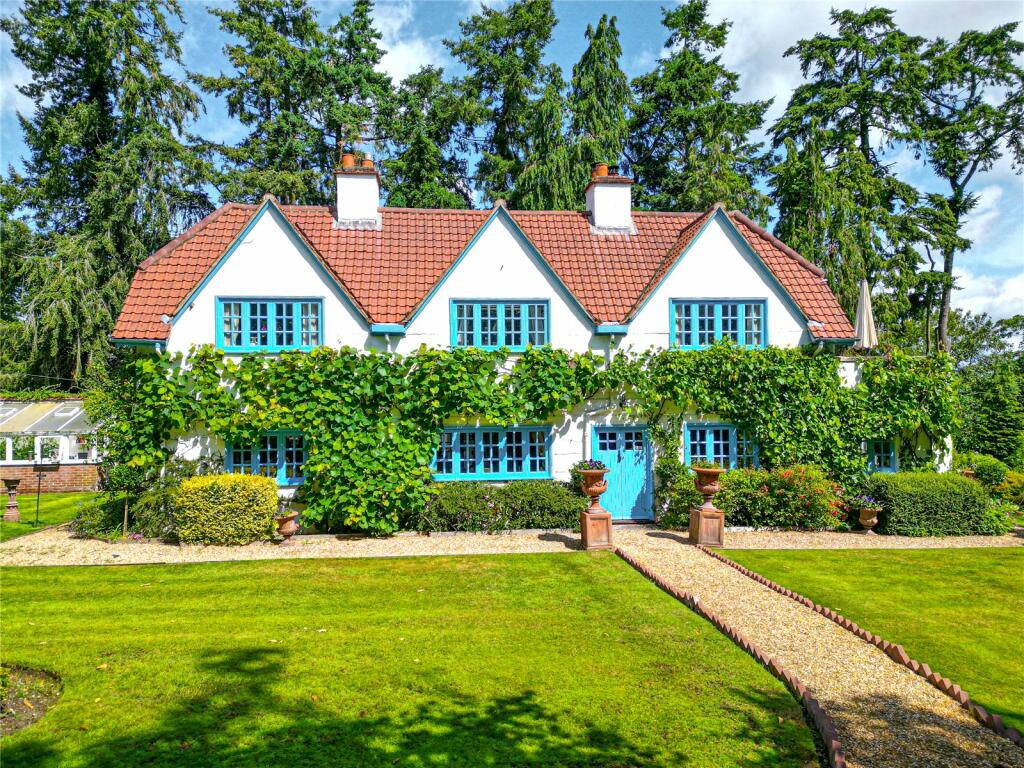 Additional property image - Tyrells Lane, Burley, Ringwood, Hampshire, BH24