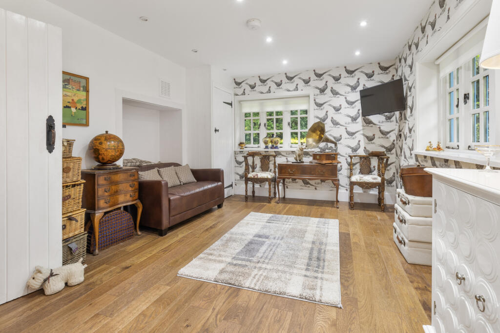 Additional property image - Tyrells Lane, Burley, Ringwood, Hampshire, BH24