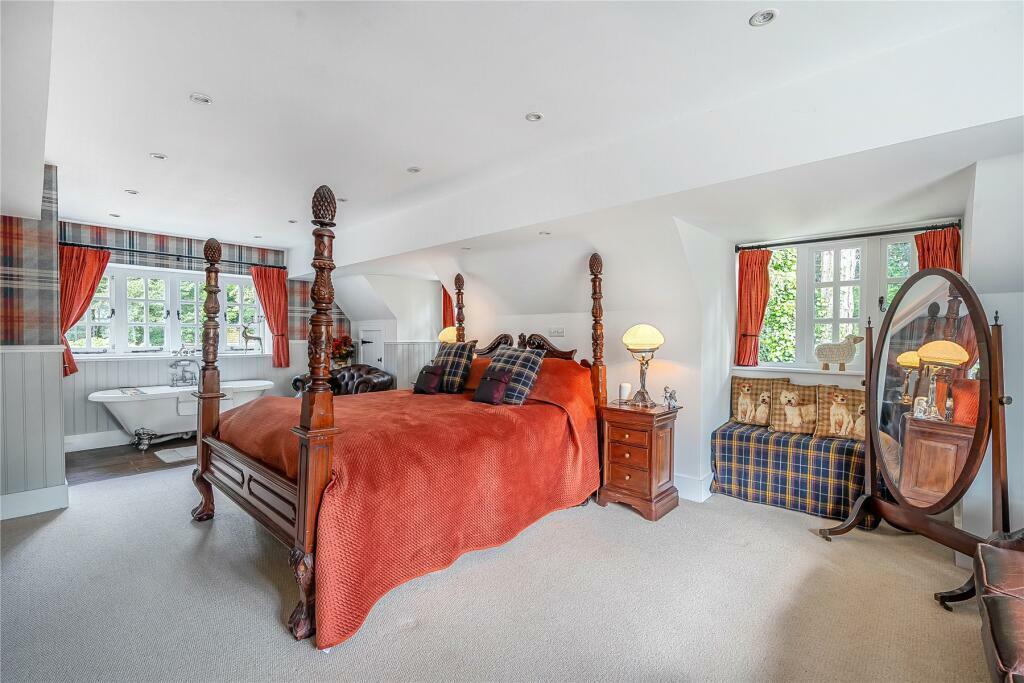 Additional property image - Tyrells Lane, Burley, Ringwood, Hampshire, BH24