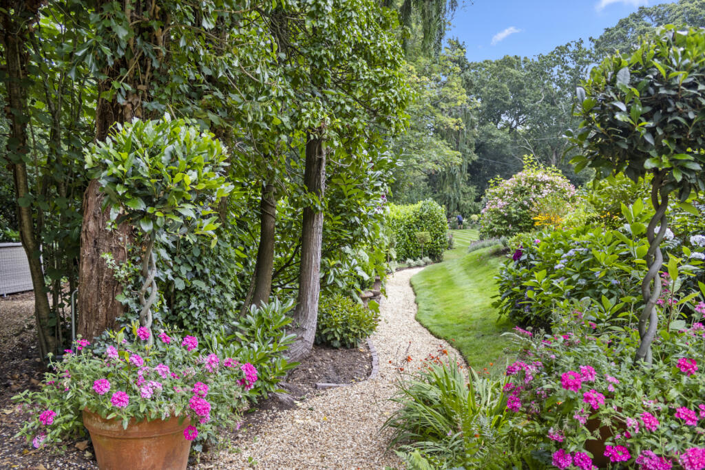 Additional property image - Tyrells Lane, Burley, Ringwood, Hampshire, BH24