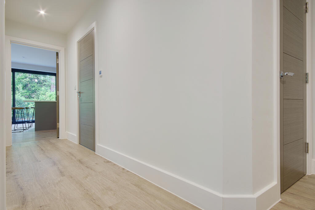 Additional property image - Martello Road South, Canford Cliffs, Poole, Dorset, BH13