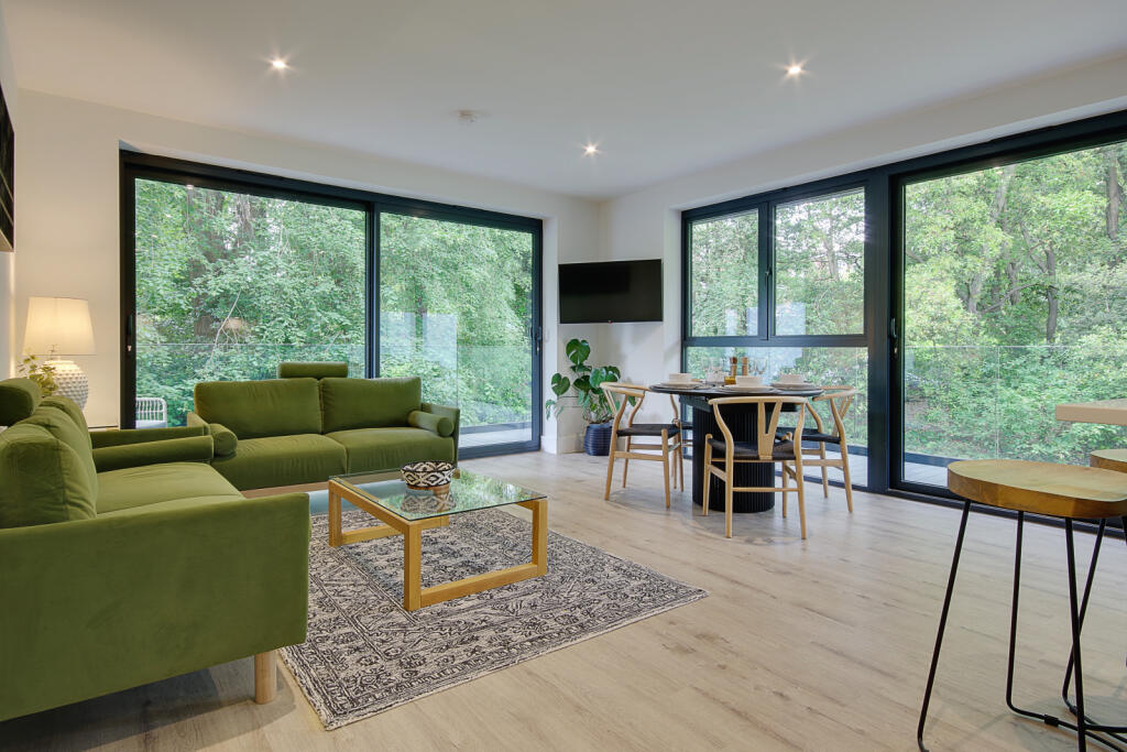 Additional property image - Martello Road South, Canford Cliffs, Poole, Dorset, BH13