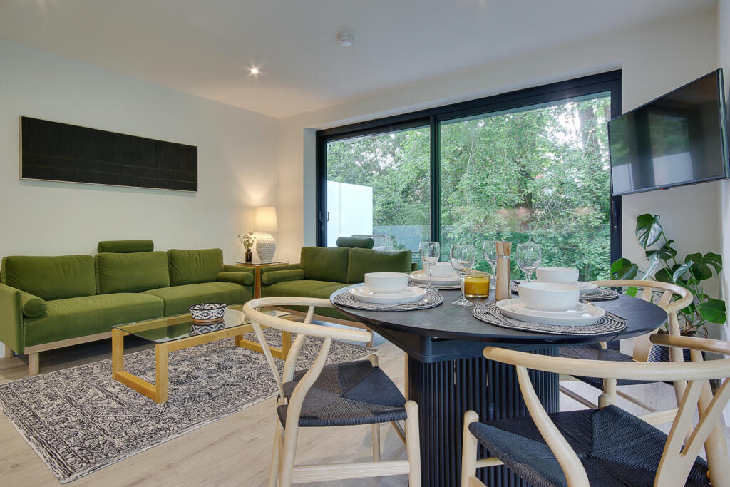 Additional property image - Martello Road South, Canford Cliffs, Poole, Dorset, BH13