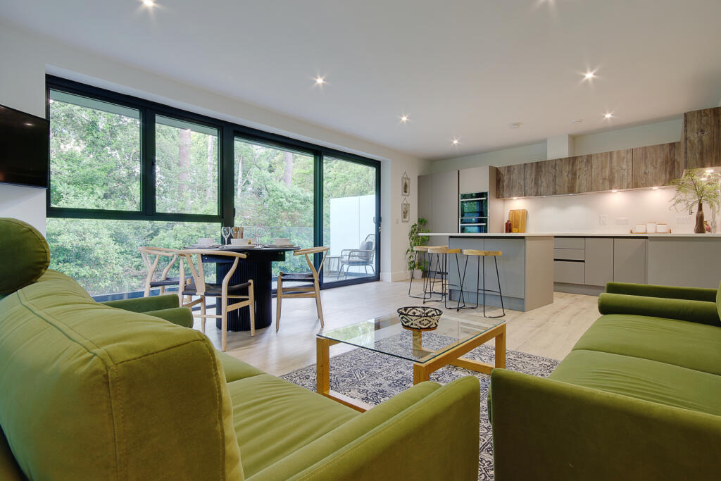Additional property image - Martello Road South, Canford Cliffs, Poole, Dorset, BH13