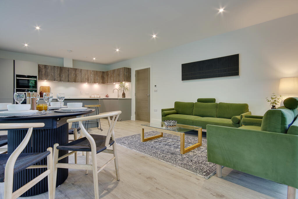 Additional property image - Martello Road South, Canford Cliffs, Poole, Dorset, BH13