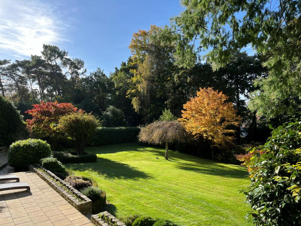 Additional property image - Upper Golf Links Road, Broadstone, Dorset, BH18