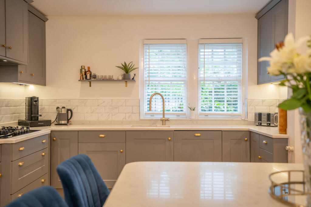 Additional property image - Upper Golf Links Road, Broadstone, Dorset, BH18