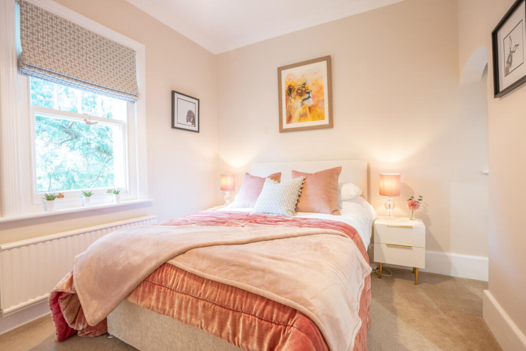 Additional property image - Upper Golf Links Road, Broadstone, Dorset, BH18