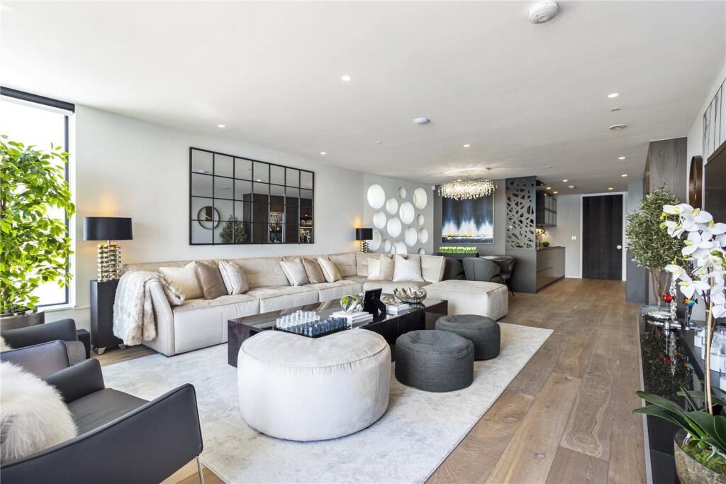 Additional property image - Dorset Lake Avenue, Lilliput, Poole, Dorset, BH14