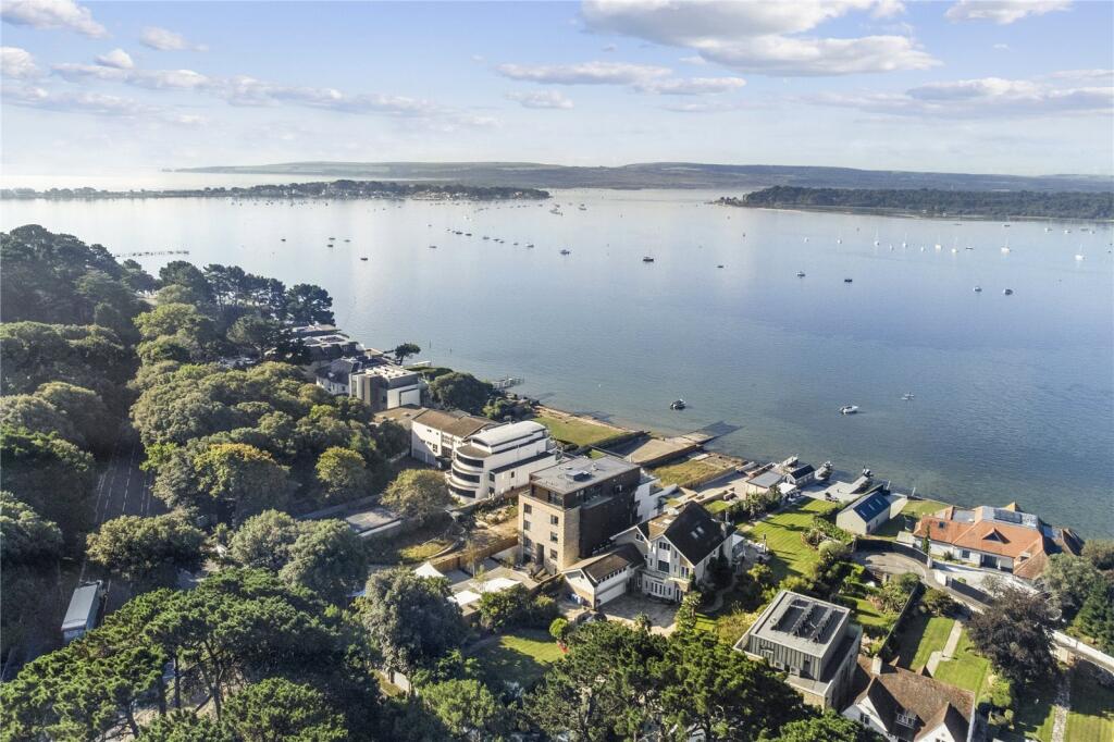 Additional property image - Dorset Lake Avenue, Lilliput, Poole, Dorset, BH14