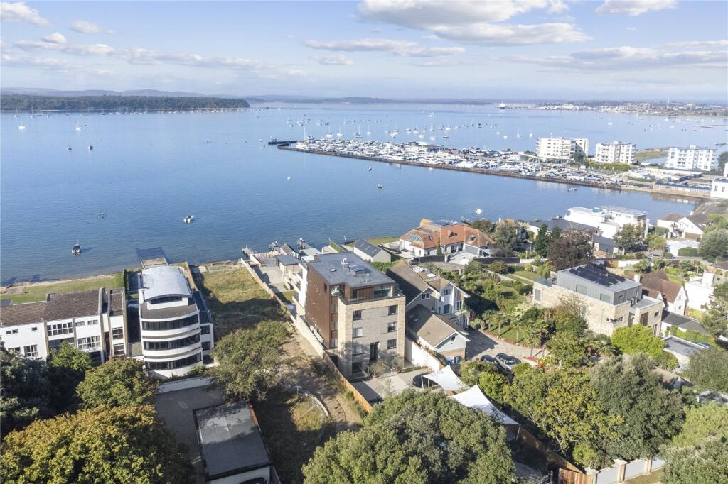Additional property image - Dorset Lake Avenue, Lilliput, Poole, Dorset, BH14