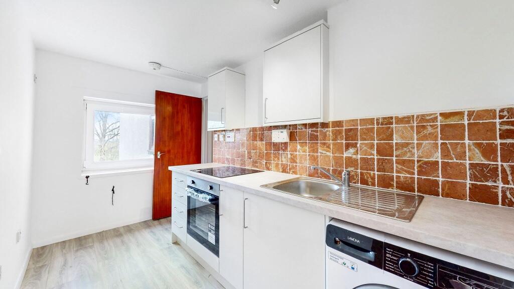 Main image of property: The Furlongs, Hamilton, Lanarkshire, ML3 0BA
