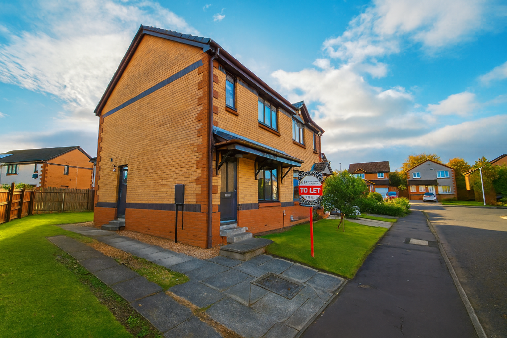 Main image of property: Bishopsgate Gardens, Glasgow, G21 1XS