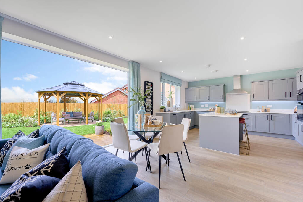 Main image of property: Irthlingborough Road,
Wellingborough,
NN8