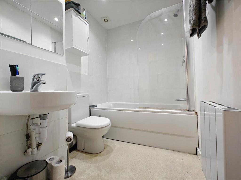 Main image of property: Cumberland Place, Catford, Lewisham, London, SE6