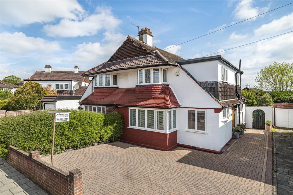Main image of property: Pragnell Road, Lee, Lewisham, London, SE12