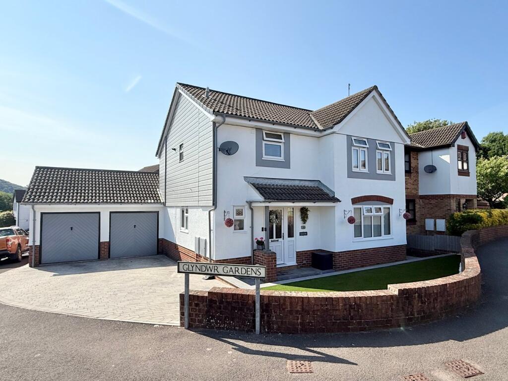 Main image of property: Glyndwr Gardens, Ysbytty Fields, Abergavenny, NP7