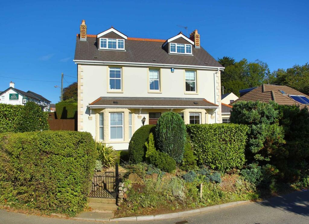 4 bedroom detached house for sale in St Mellons Road, Lisvane, Cardiff, CF14