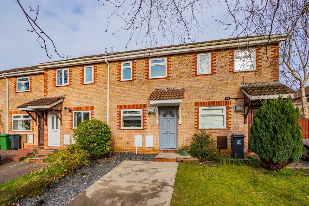2 bedroom terraced house for sale in Heol Y Cadno, Thornhill, Cardiff, CF14