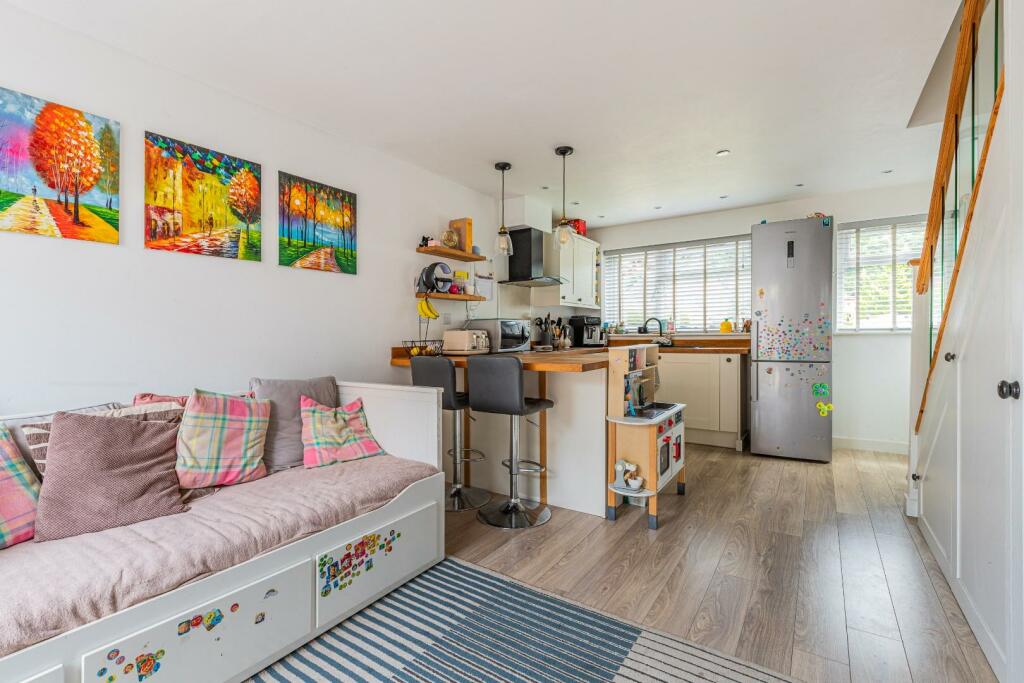Additional property image - Lilburne Close, Pontprennau, Cardiff