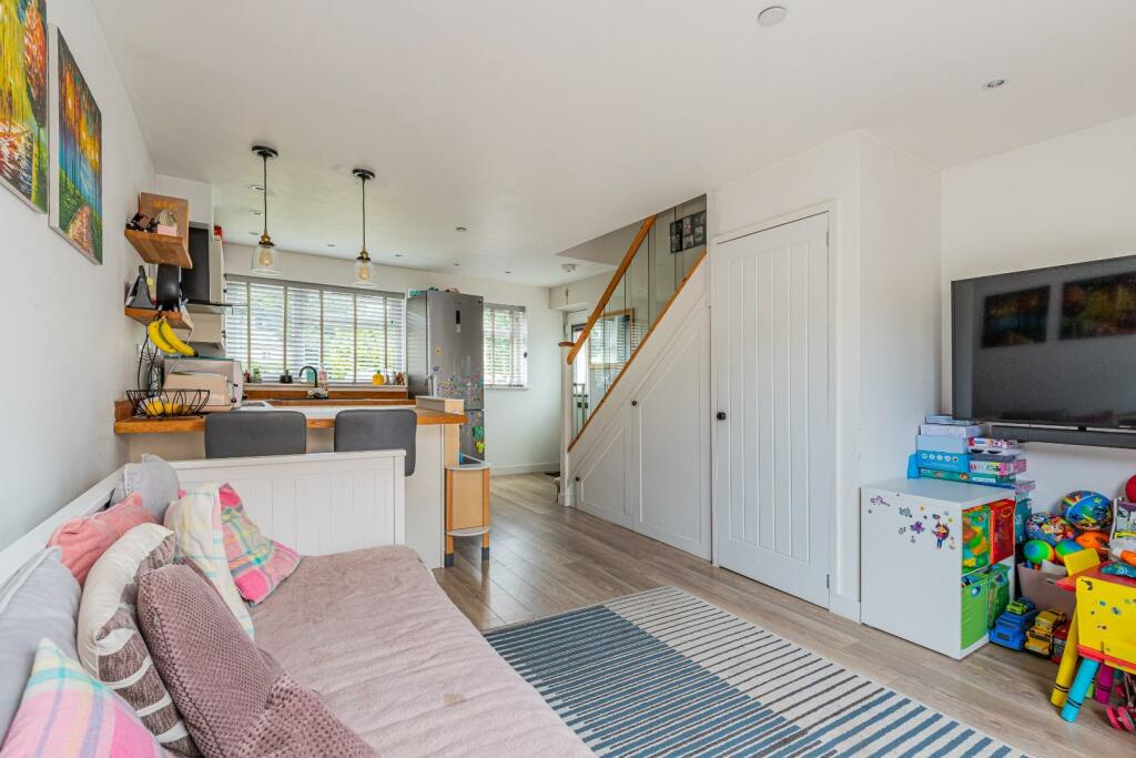 Additional property image - Lilburne Close, Pontprennau, Cardiff