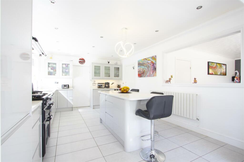 Additional property image - Lisvane Road, Lisvane, Cardiff
