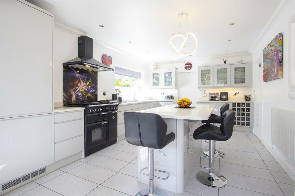 Additional property image - Lisvane Road, Lisvane, Cardiff