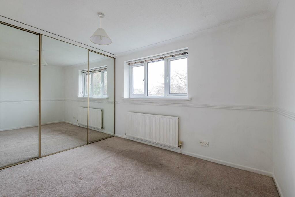 Additional property image - Oakleafe Drive, Pontprennau, Cardiff