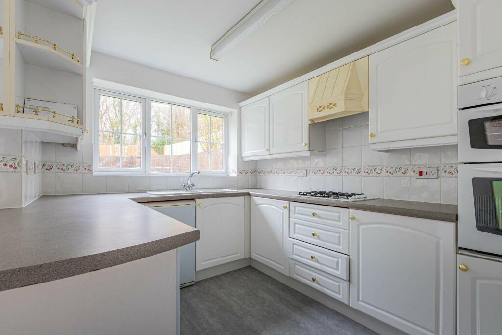 Additional property image - Cork Drive, Pontprennau, Cardiff