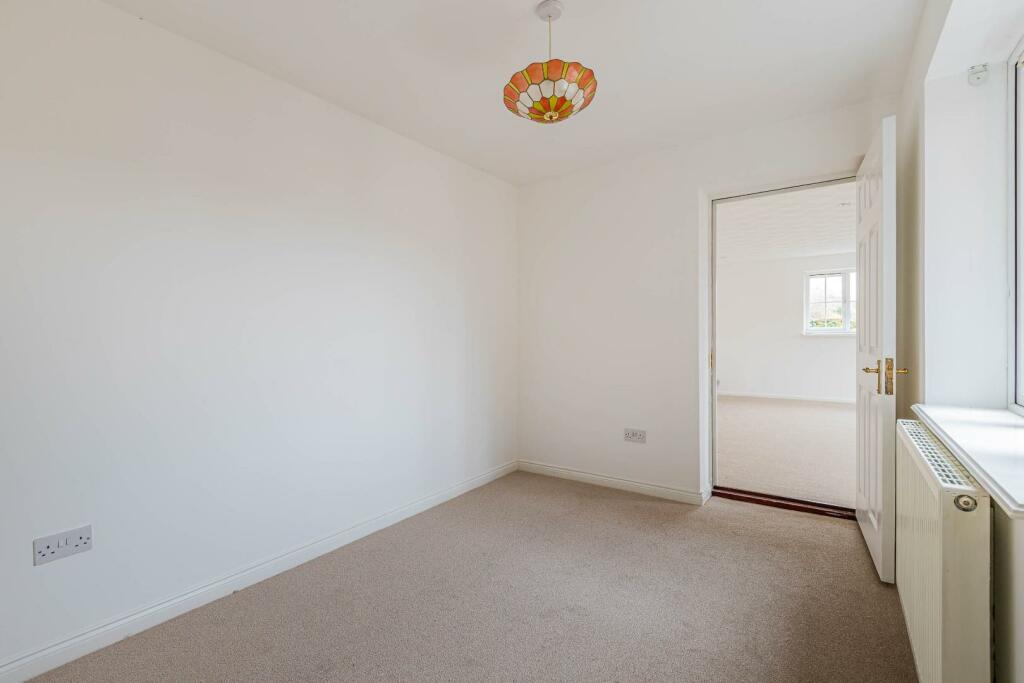 Additional property image - Cork Drive, Pontprennau, Cardiff