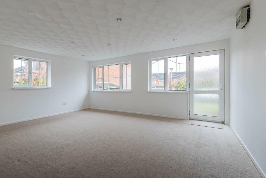 Additional property image - Cork Drive, Pontprennau, Cardiff
