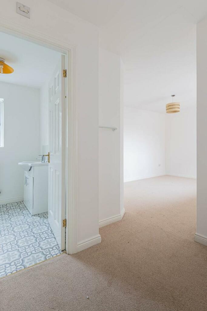 Additional property image - Cork Drive, Pontprennau, Cardiff