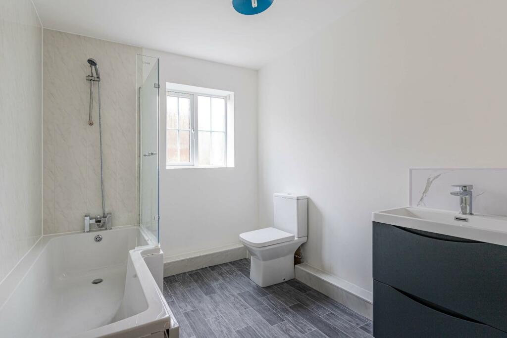 Additional property image - Cork Drive, Pontprennau, Cardiff