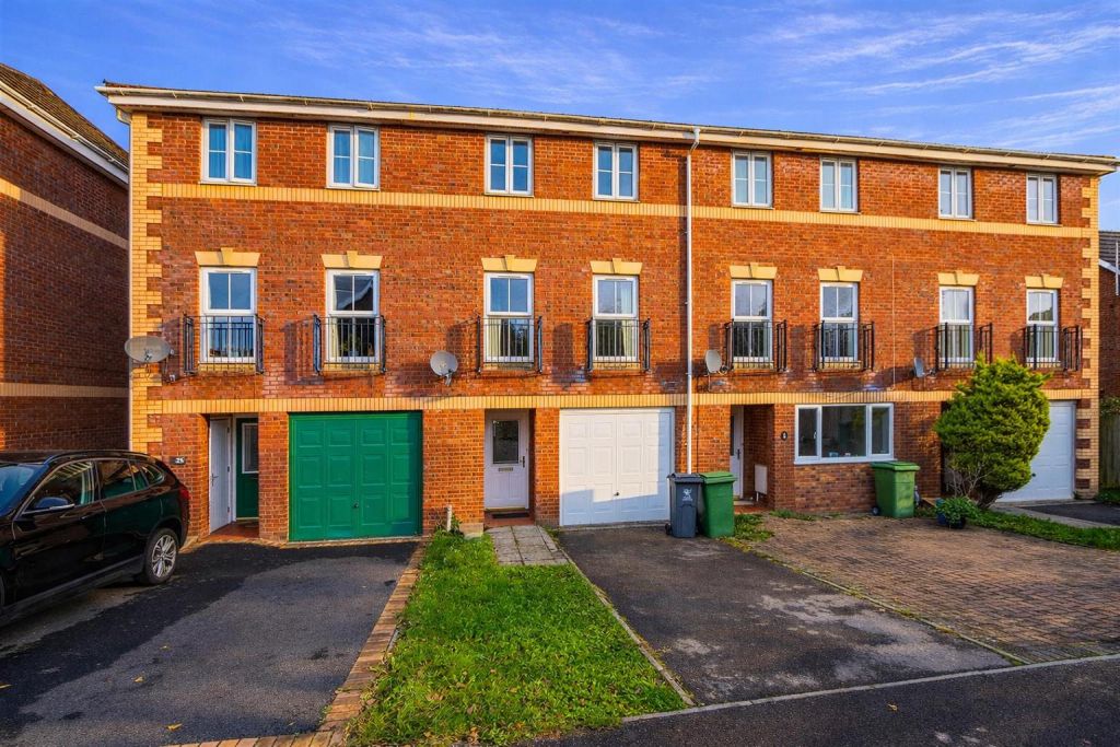 Main image of property: Heol Dewi Sant, Heath