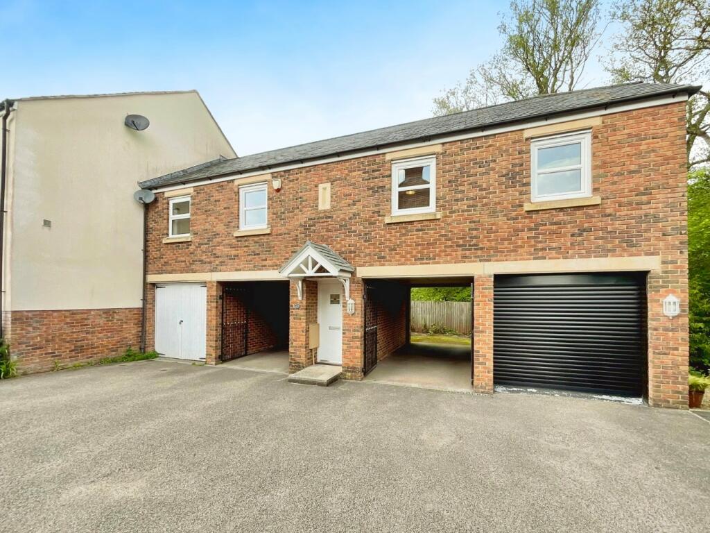 2 bedroom coach house for sale in Silure View, Usk, NP15