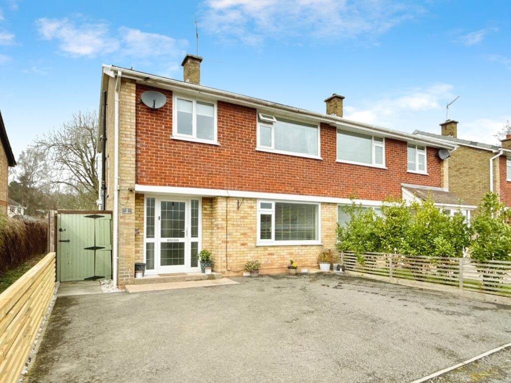 Main image of property: Black Barn Close, Usk, NP15