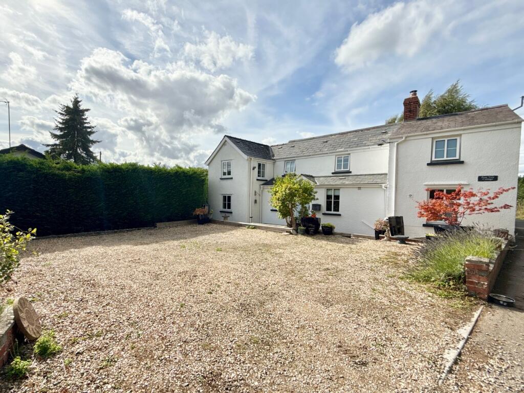 Main image of property: Raglan, Usk, NP15