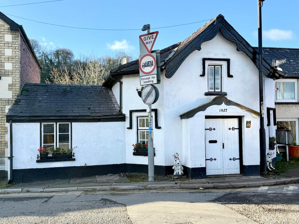 Main image of property: Woodside, Llanbadoc, Usk, NP15