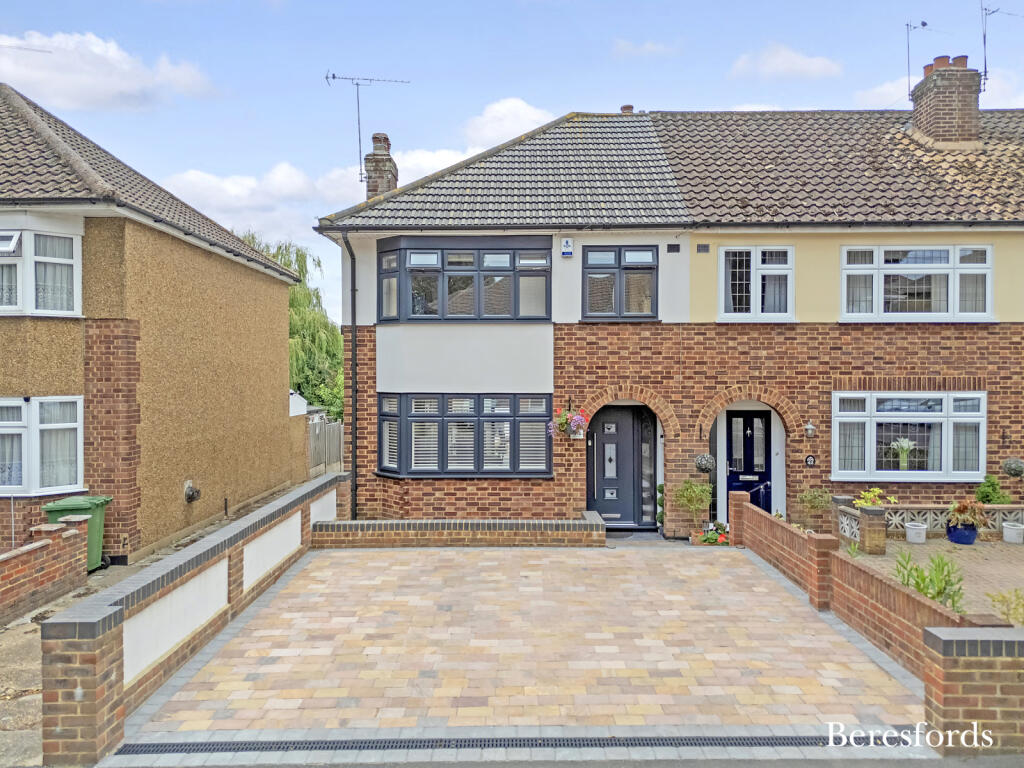 Main image of property: Elgin Avenue, Romford, RM3