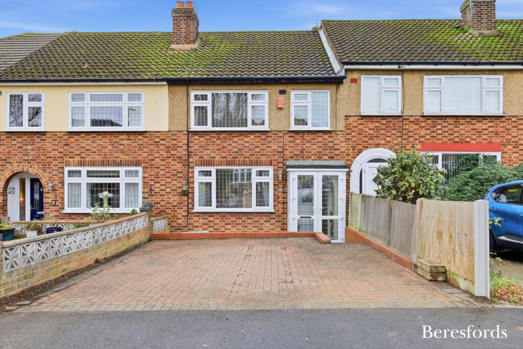 Main image of property: Elgin Avenue, Romford, RM3